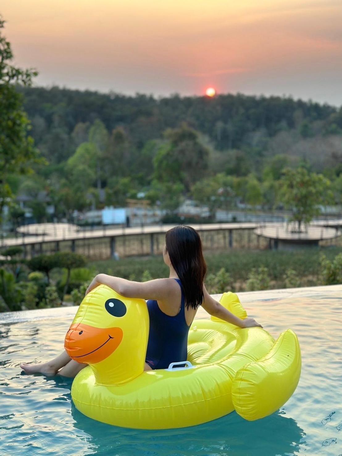 Passa ผัสสะ Tea Plantation @Mae On Hotel Ban Huai Kaeo Bagian luar foto