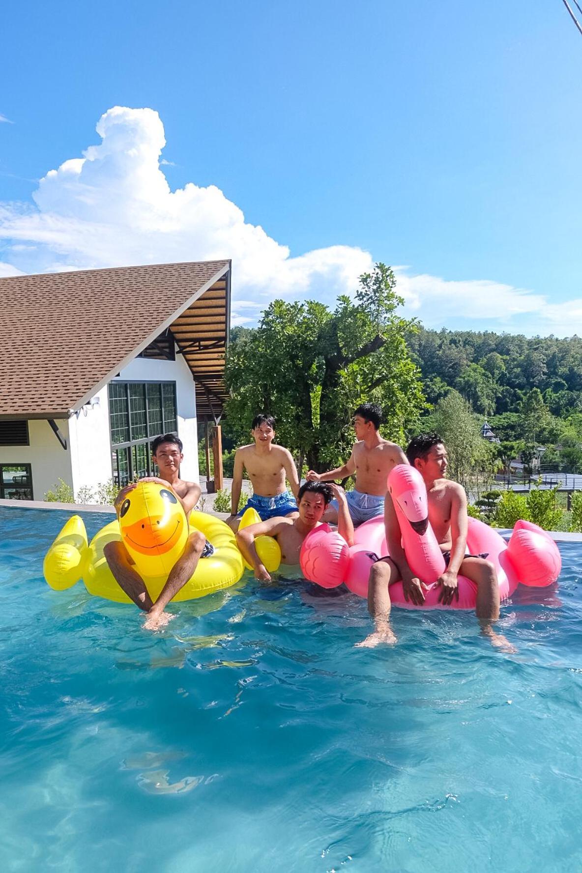 Passa ผัสสะ Tea Plantation @Mae On Hotel Ban Huai Kaeo Bagian luar foto